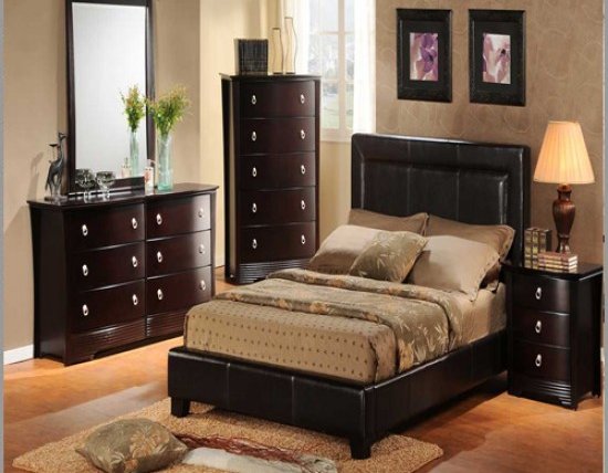 We offers you a wide range of wooden furnitures for your living room,kitchen,bedrooms,office, study tables, computer stands etc.